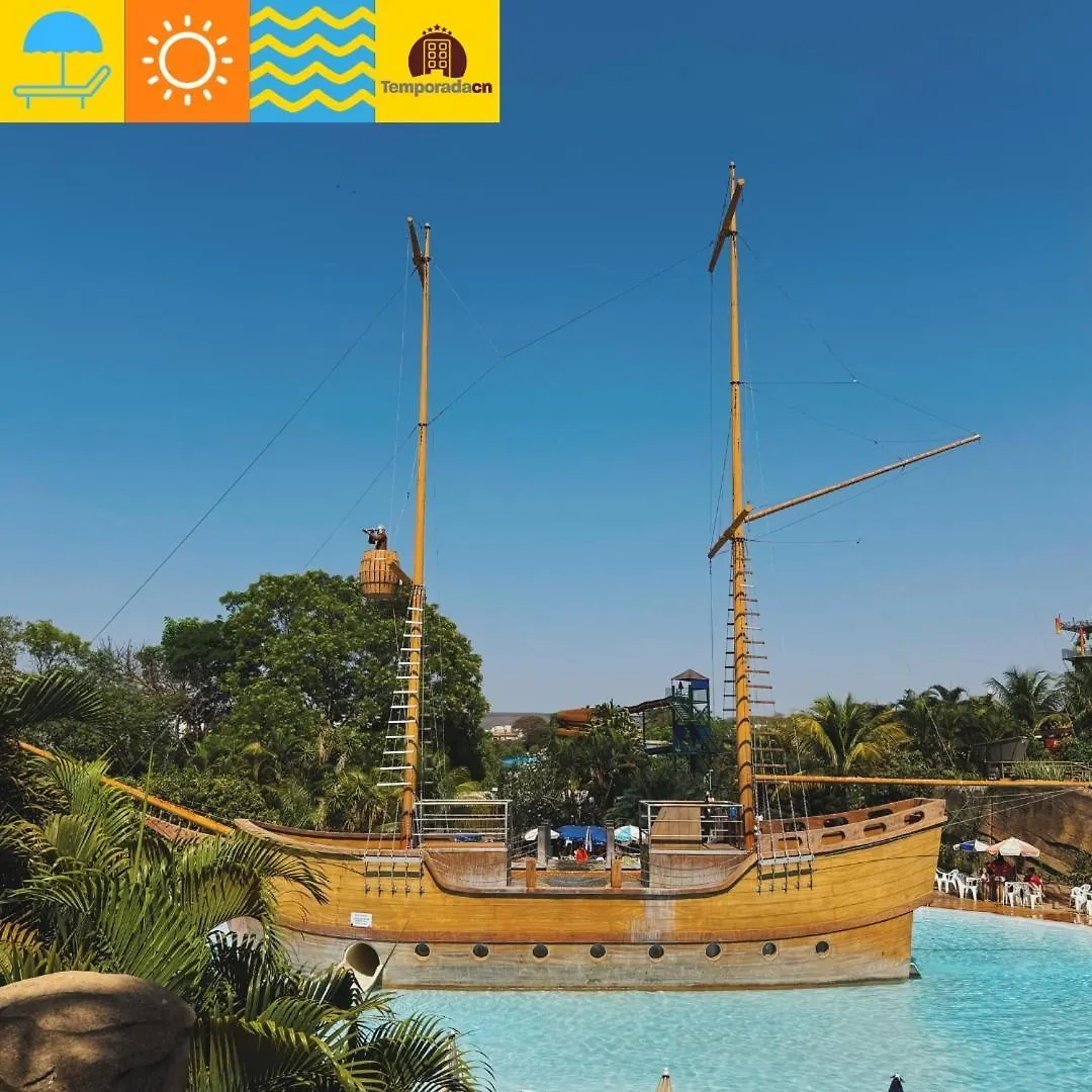 Aparthotel Piazza Com Acesso Ao Acqua Park - Temporadacn Caldas Novas